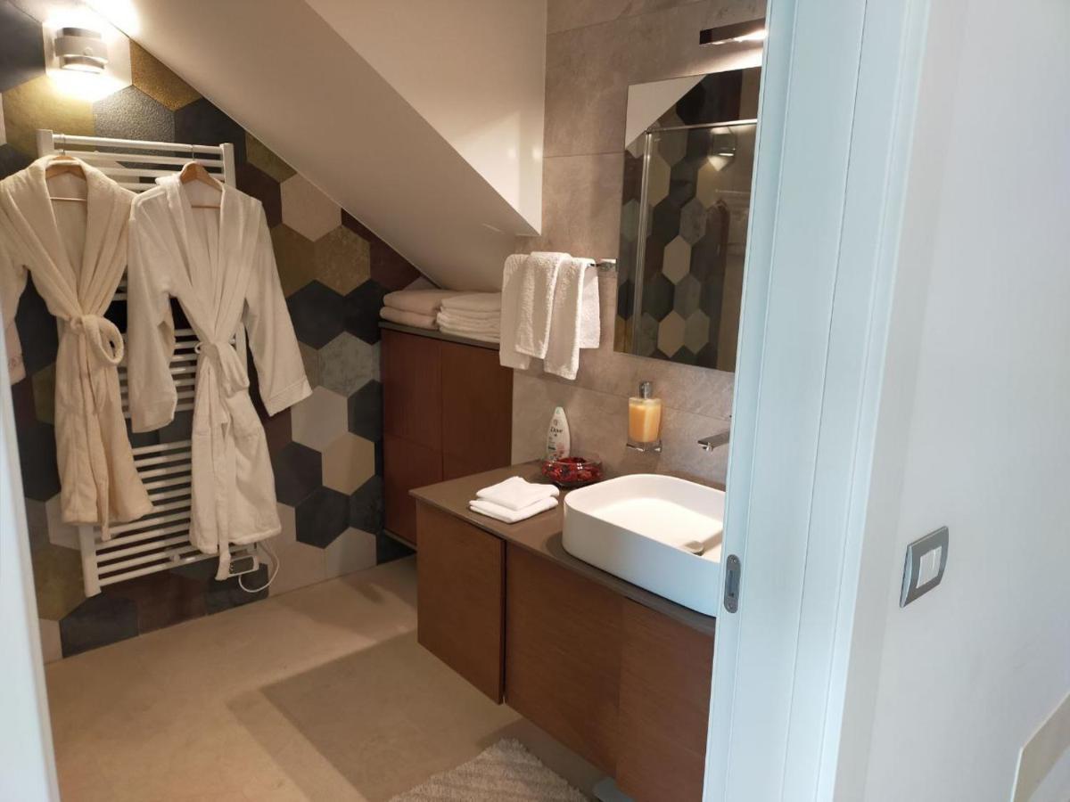 Sweet Dream Deluxe Apartment Sirmione Extérieur photo